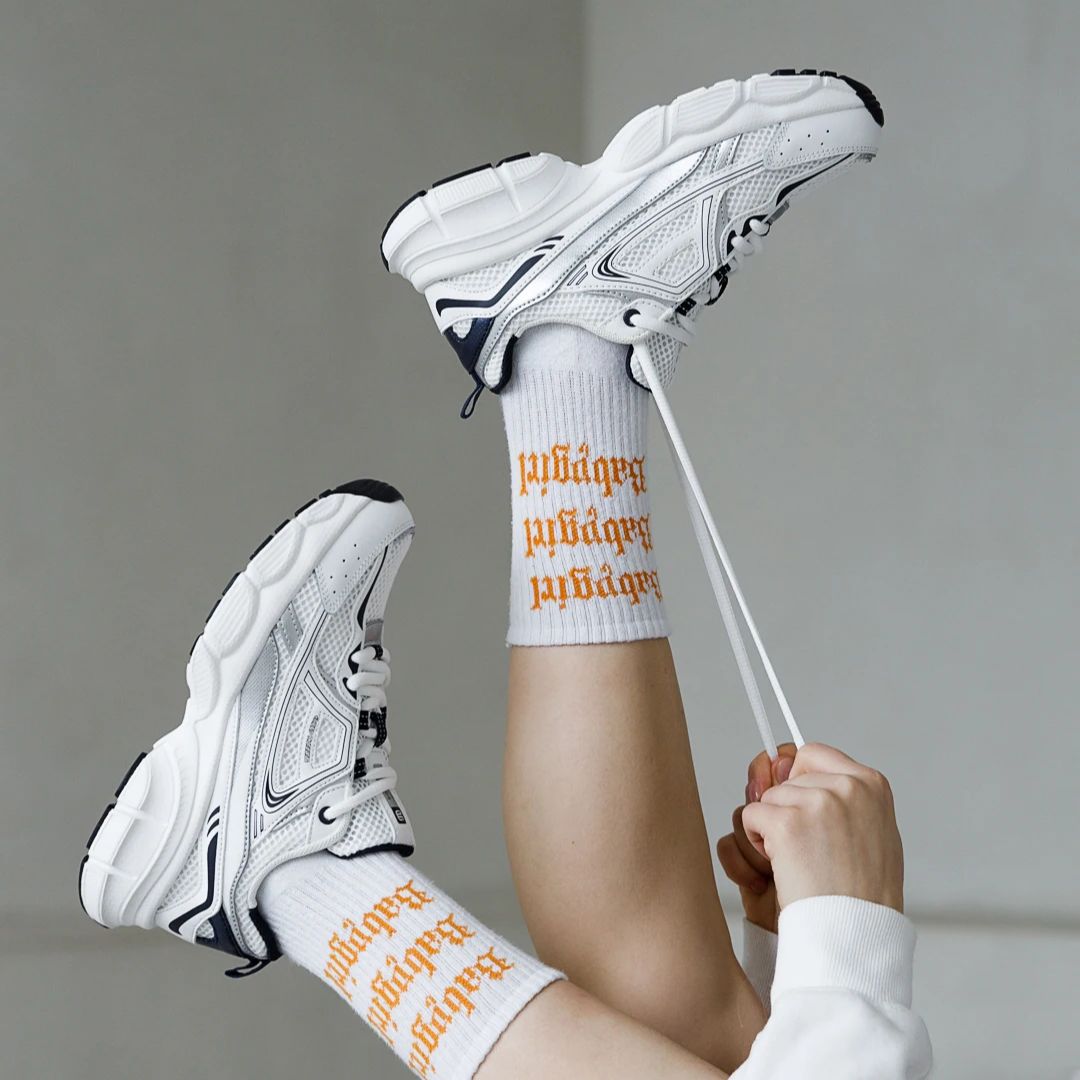 Baasploa 女性カジュアルスニーカー軽量メッシュ通気性 - Outdoor Sport Court のレビューと価格