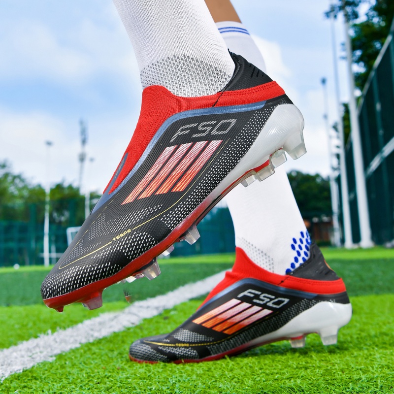 新しいメンズサッカーシューズ、通気性のある屋外用クリート、滑 - Outdoor Sport Court のレビューと価格