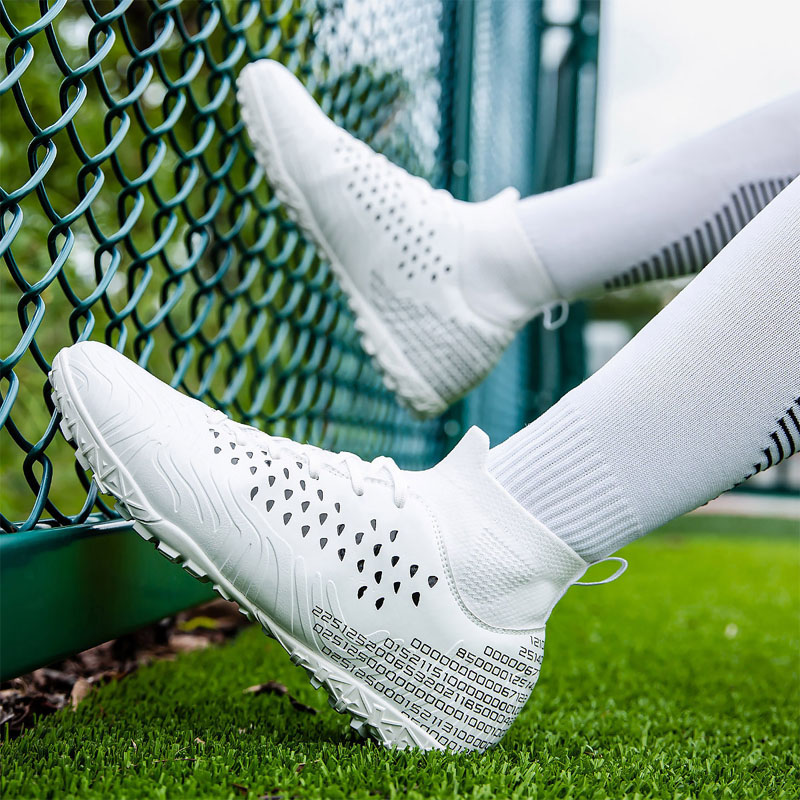 スーパーフライfgフットボールブーツ、アウトドアサッカークリ - Outdoor Sport Court のレビューと価格